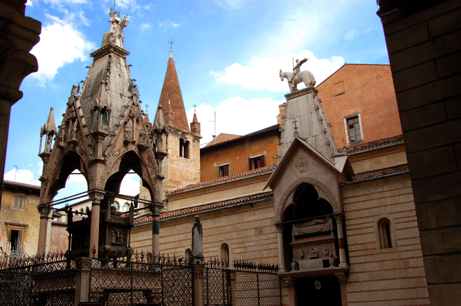 Church of Santa Maria Antica 